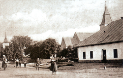 Fotografia Hlavnej ulice v Seni spred roku 1925