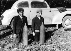 Deti s nevybuchnutými bombami z II. svetovej vojny