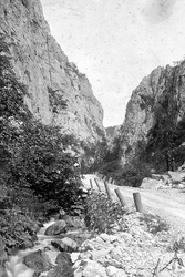 Vstup do Zádielskej doliny na fotografii z konca 19. storočia