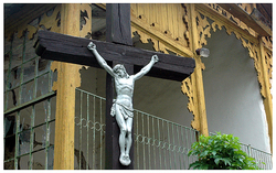 Kríž pred kúriou Rákovszkých v Ďurkove