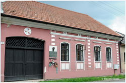 Pamätný dom Zoltána Fábryho v Štóse